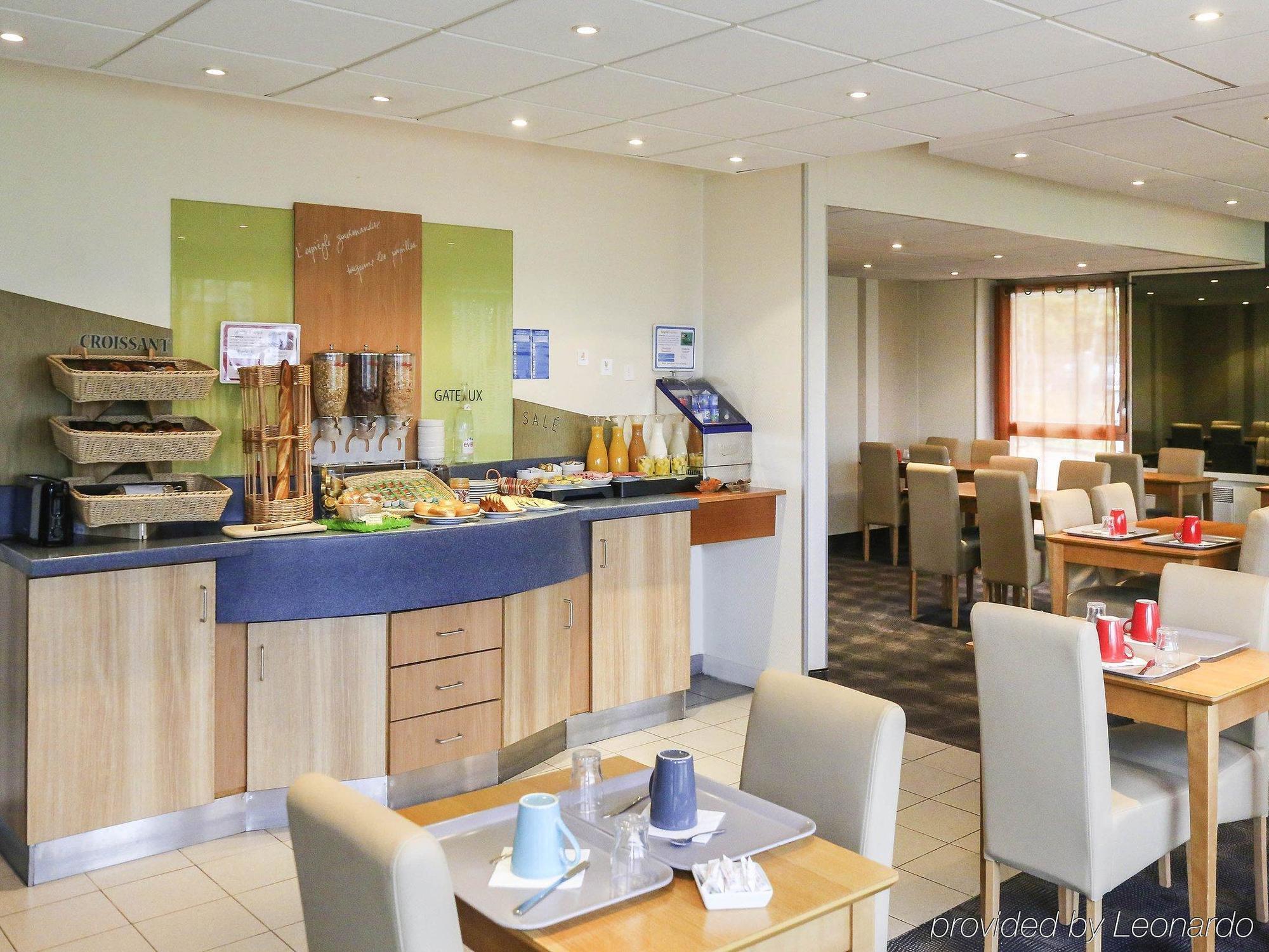 Готель Ibis Styles Orleans Ла-Шапель-Сен-Мемен Екстер'єр фото