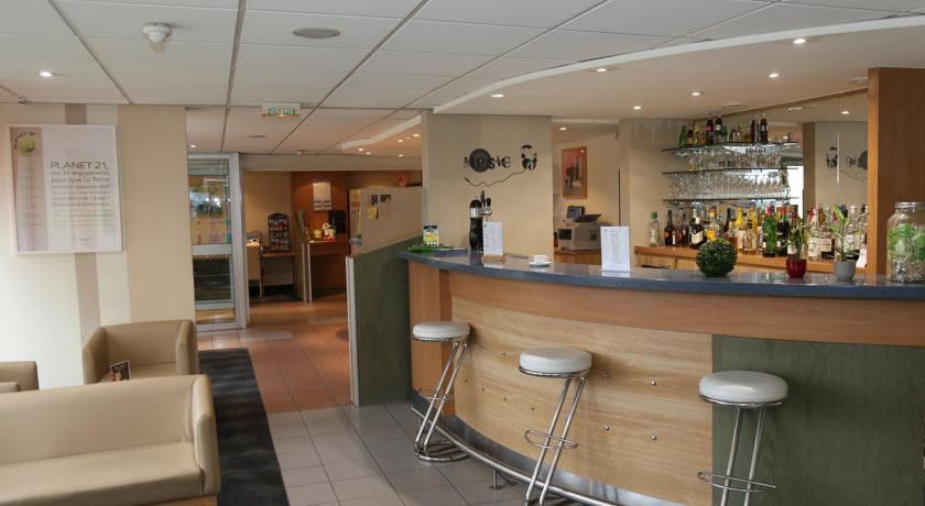 Готель Ibis Styles Orleans Ла-Шапель-Сен-Мемен Екстер'єр фото
